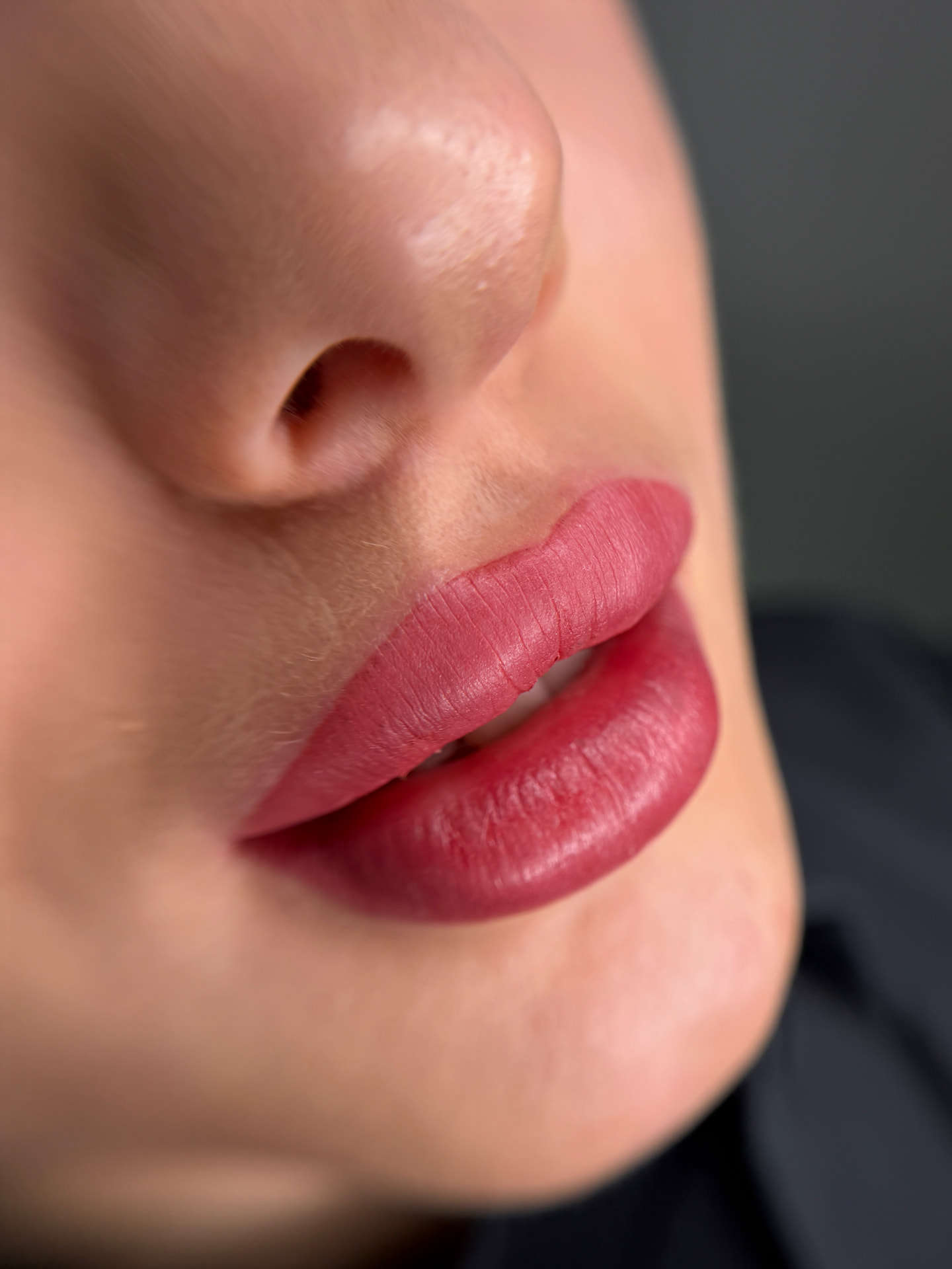 Rich lip blush result in profile